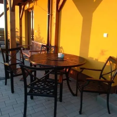 S Terasou A Vyhledem Na Jezero Lipno Apartment Kovarov (Cesky Krumlov)