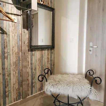 S Terasou A Vyhledem Na Jezero Lipno Apartment *