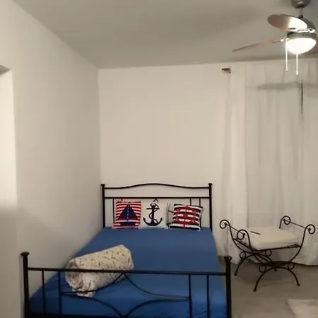 S Terasou A Vyhledem Na Jezero Lipno Apartment *