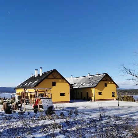 Apartment S Terasou A Vyhledem Na Jezero Lipno Kovarov (Cesky Krumlov)