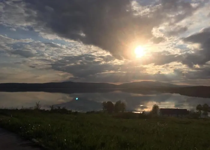 S Terasou A Vyhledem Na Jezero Lipno * Kovarov (Cesky Krumlov)