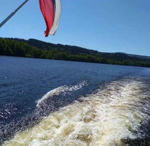 דירה S Terasou A Vyhledem Na Jezero Lipno