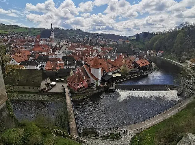 S Terasou A Vyhledem Na Jezero Lipno דירה Kovarov (Cesky Krumlov)
